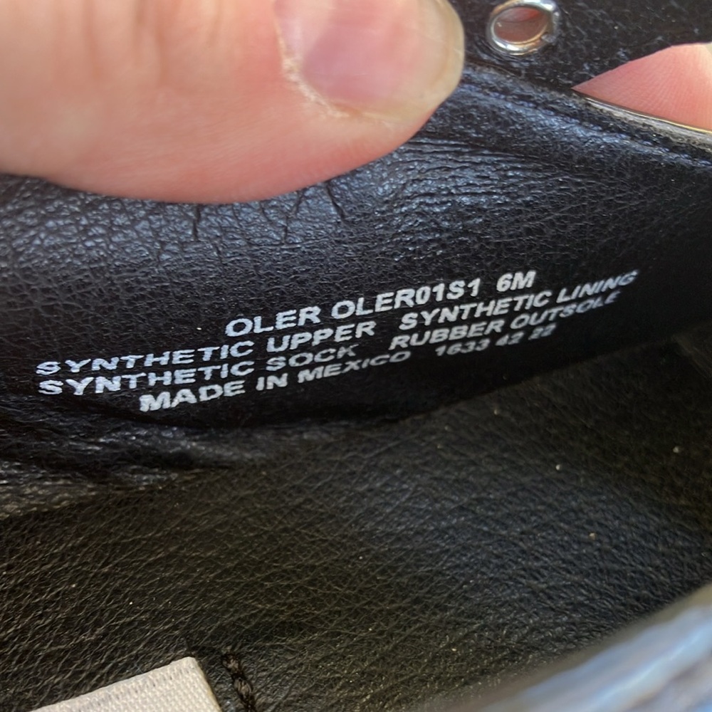 Steve Madden Black Patent Leather Chunky Sole Shoes, 6 - Picture 6 of 8